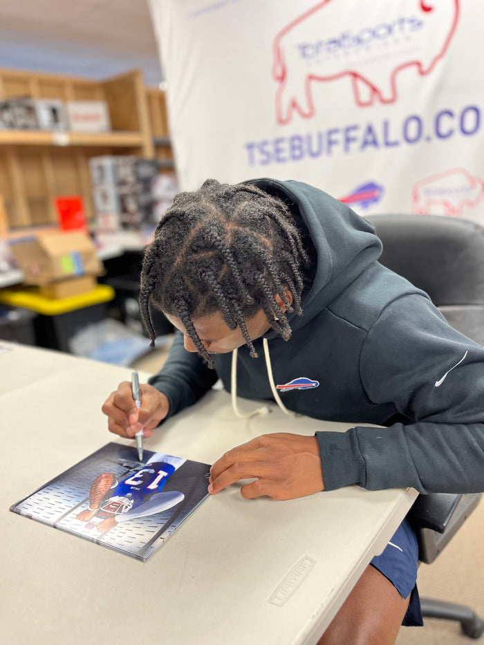 Skyler Bell Signed Rookie Premiere Close Up Yelling Photo