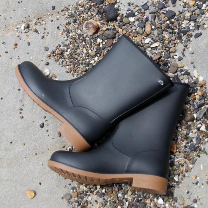 Ballito Mid-Calf Black (Silver Lining)