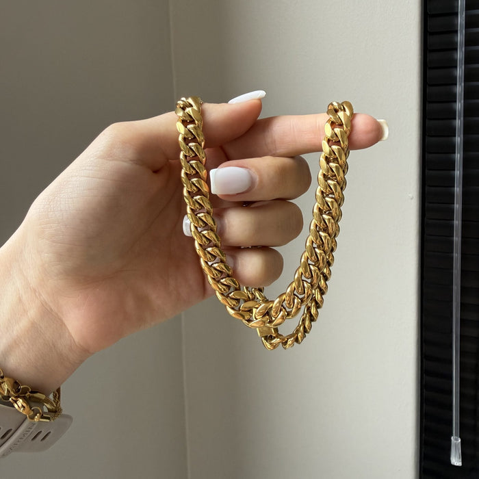 Cuban Link With fancy Clasp Chain (KVJ)