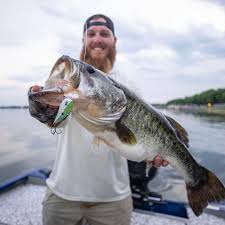 Googan Squad Klutch Lipless Crankbait