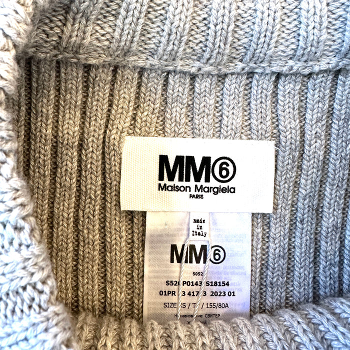 Grey Distressed Sweater - XS