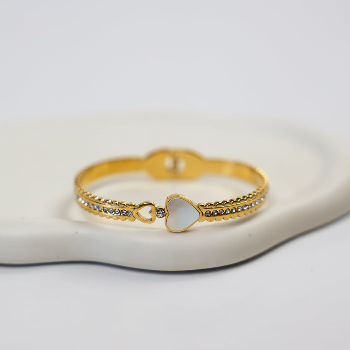 Heart Bracelet (Gizelle)
