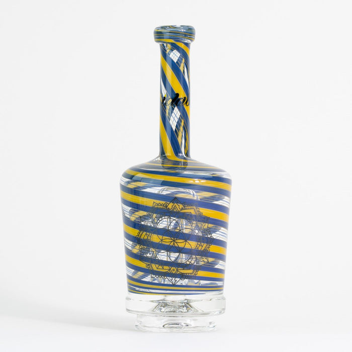 iDab glass attachment on white background