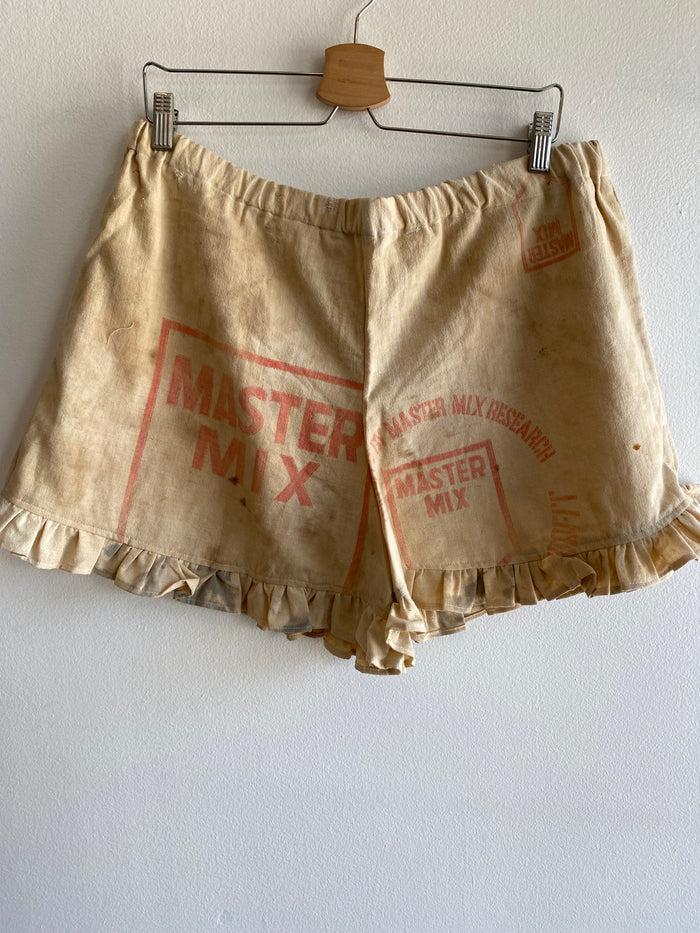 La Lovely Vintage - Handmade Feed Sack Shorts - La Lovely Vintage