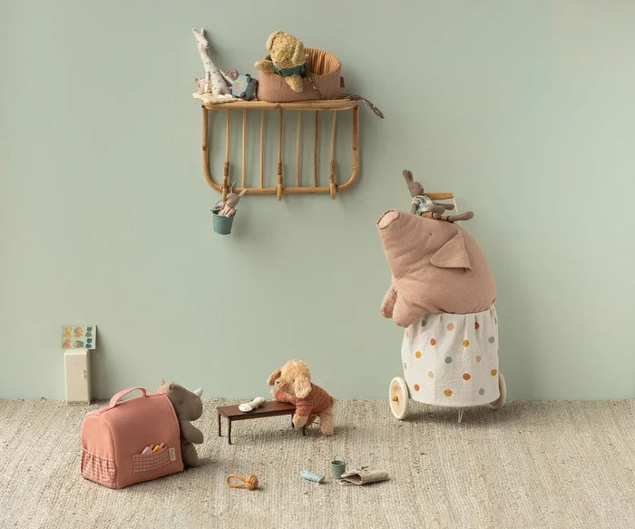 Maileg Pet Carrier - Coral