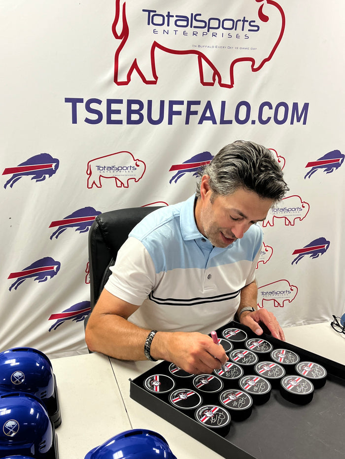 Michael Peca Signed Buffalo Sabres Autograph Goathead Hockey Puck