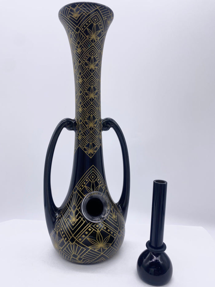 My Bud Vase™ Vamp Water Pipe