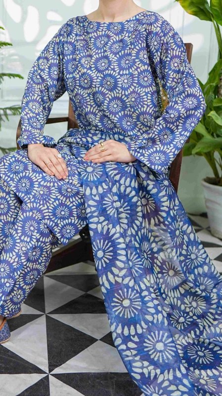Serene Bloom Unstitched X Khussa (Combo Set)