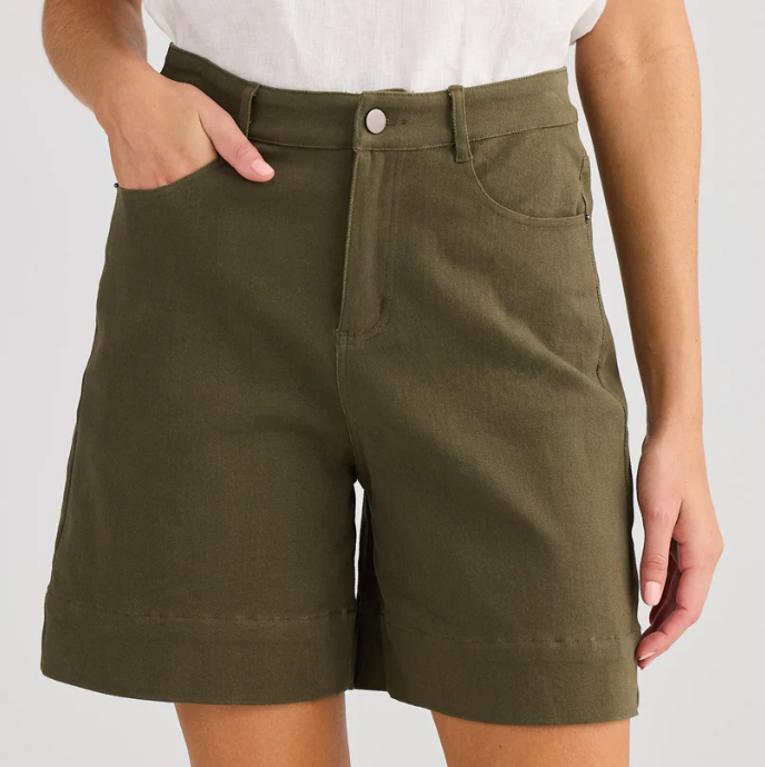 Vacation Short (Holiday)