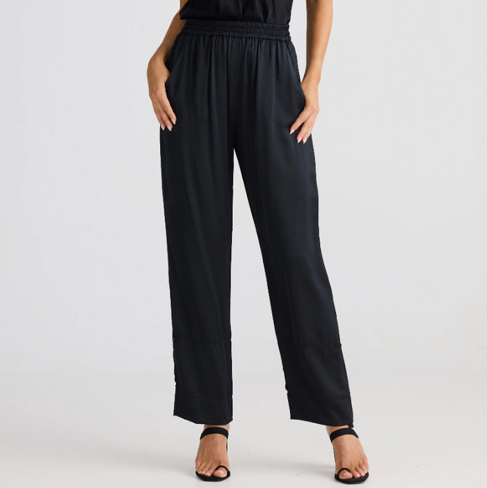 Wonderland Black Pants (Brave + True)